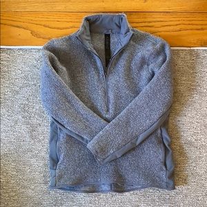 Tundra Trek 1/2 zip